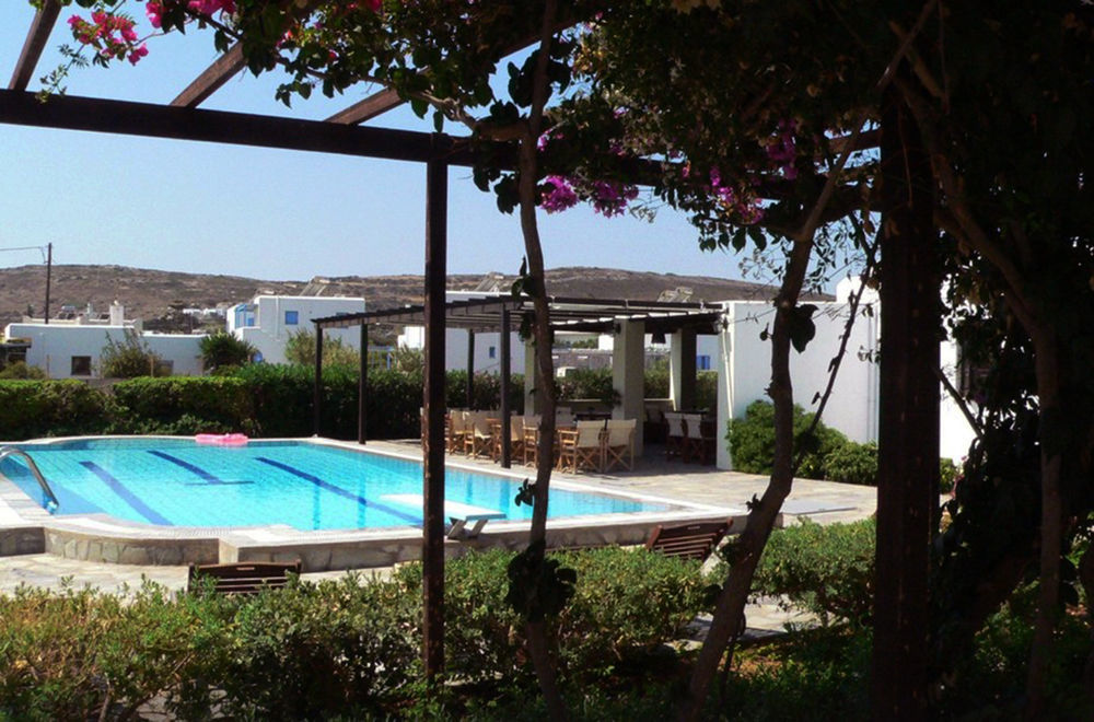 Arokaria Seaside Hotel Ampelas Eksteriør billede